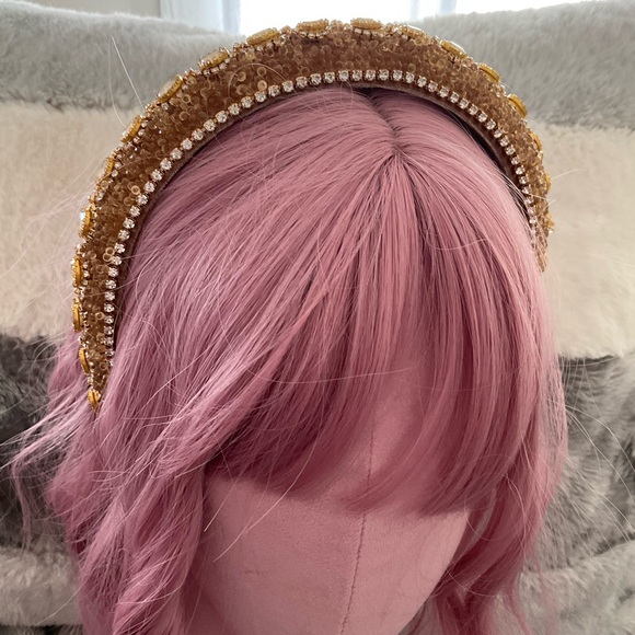 Seduction in Gold Crystal Headband - Picture 4 of 4